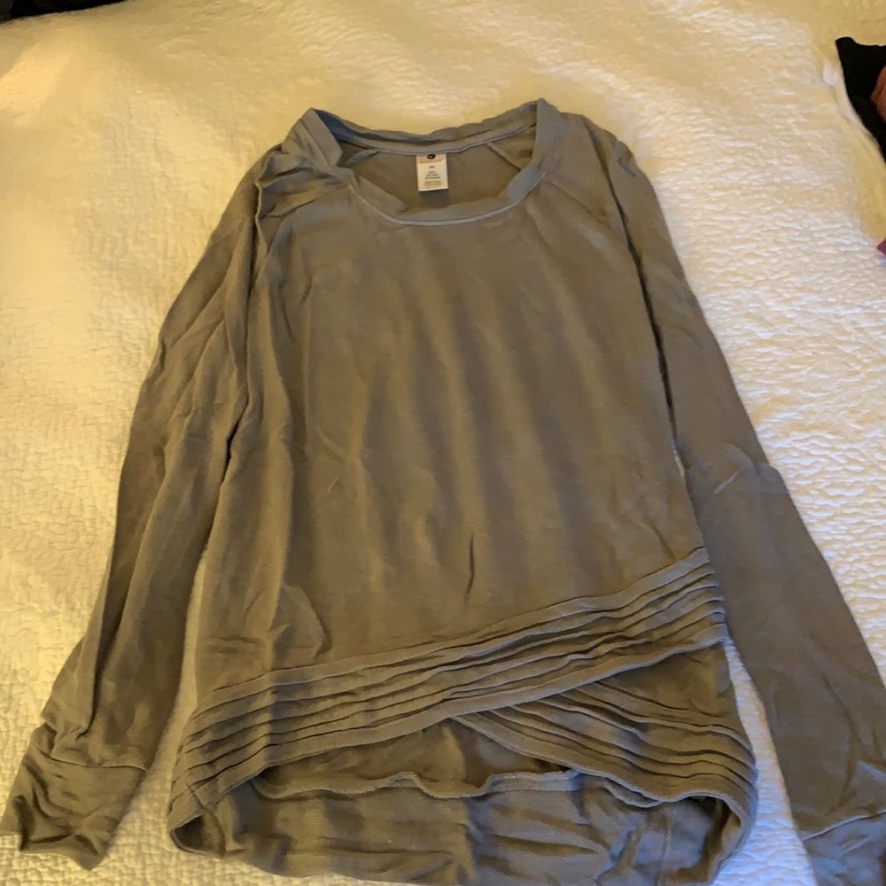 Grey sweater
